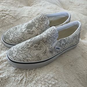 Slip on vans desert skulls